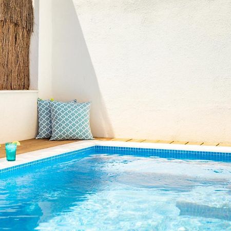 Ambassador Private Pool Suites Lisbona Esterno foto